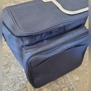 Navy blue insulated lunch bag picnic bag